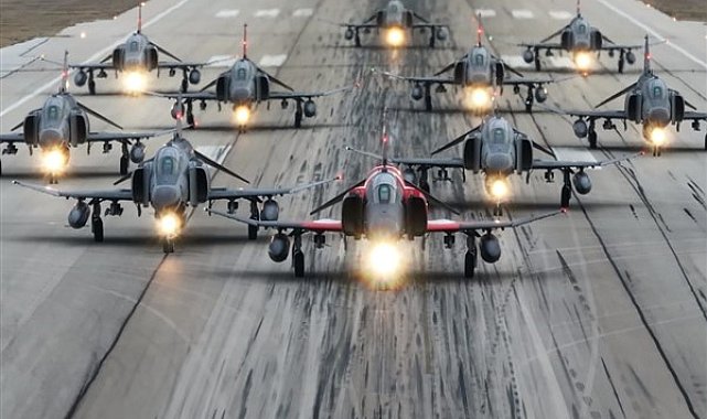50’nci yılını dolduran F-4E/2020 savaş uçakları