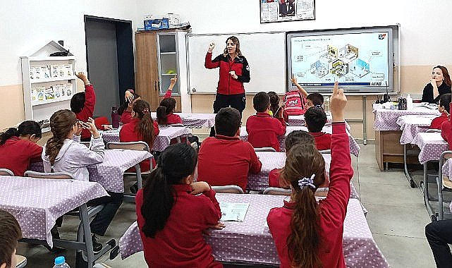 Afet Farkındalık Eğitimleri Devam Ediyor