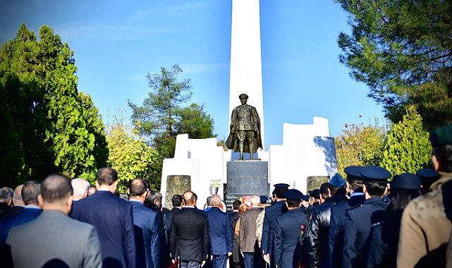 Atatürk, vefatının 86. yıl dönümünde Diyarbakır’da anıldı