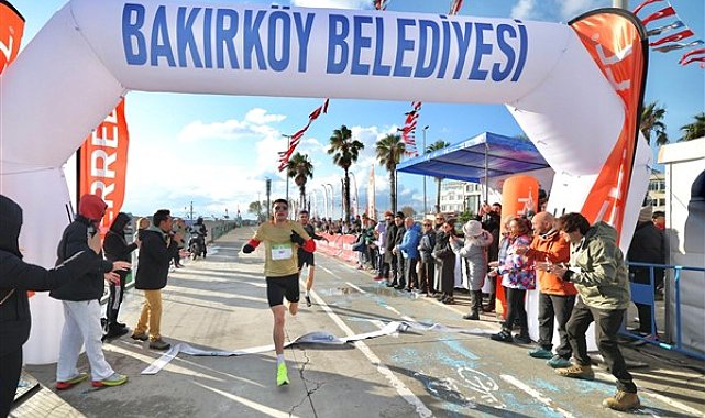 Bakırköy’de ‘Öğretmenler Günü Koşusu’ düzenlendi