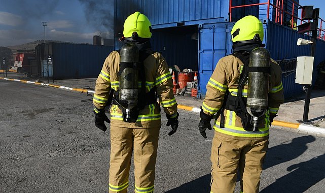 Balıkesir İtfaiyesi, eğitim tatbikatı yaptı