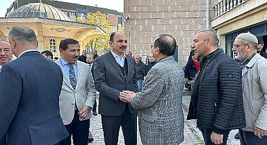 Başkan Altay Büyük Buğday Pazarı Camii'nde Esnafla ve Vatandaşlarla Buluştu