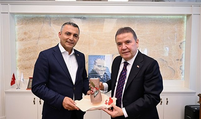 Başkan Böcek’ten Manavgat’a ziyaret