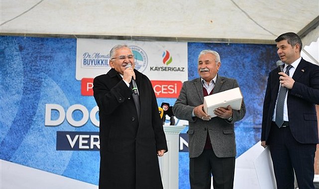 Başkan Büyükkılıç, Pınarbaşı İlçesi Doğal Gaz Verme Törenine katıldı