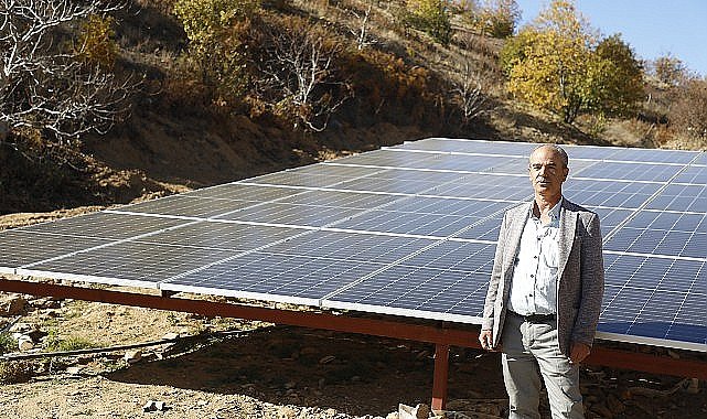 Başkan Çerçioğlu'nun projesi ile kırsal mahallede bulunan sondaj kuyusuna çevre dostu enerji sağlanacak