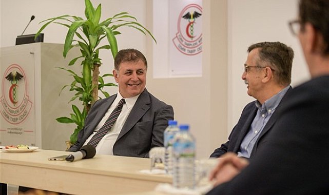 Başkan Tugay, İzmir Tabip Odası’nı ziyaret etti