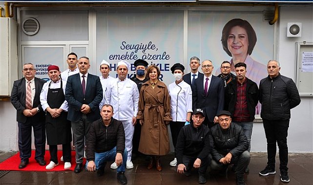 Başkan Ünlüce, Belediye Aşevi'ni ziyaret etti