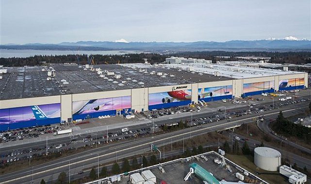 Boeing'te işçi sendikası, grevdeki işçileri şirketin yeni teklifini kabul etmeye çağırdı