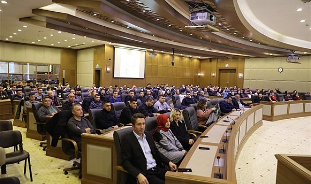 Bursa Büyükşehir Belediyesi personeline ‘Etkili İletişim ve Beden Dili’ eğitimi