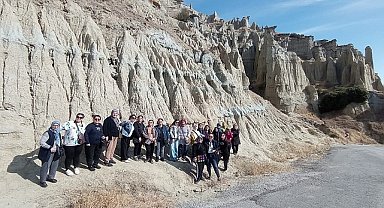 Büyükşehir'den İşitme Engelli Vatandaşlara Kula Gezisi