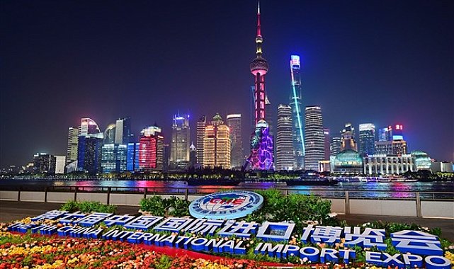 Çin Başbakanı Li Qiang 7. CIIE'nin açılış törenine katılacak