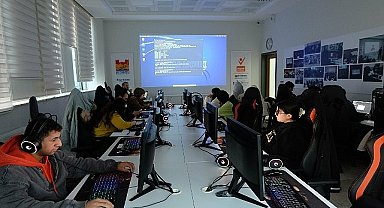 Dijital Ortamda Bilgi Güvenliği İçin 'Siber Güvenlik Atölyesi' Eğitimleri