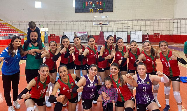 Diyarbakır Büyükşehir Belediyespor'dan hentbol ve voleybol müsabaklarında galibiyet