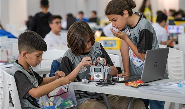 Dünya Robot Olimpiyatı Uluslararası Finali’ne 90 ülke katılıyor