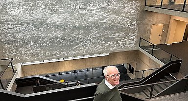 Dünyaca ünlü ses ve ışık tasarımcısı Hans Peter Kuhn ve performans sanatçısı Junko Wada üç günlük bir atölye çalışması için İstanbul'da