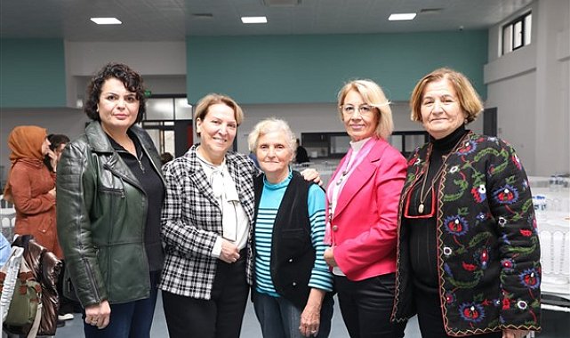 Edremit Belediyesi’nin “Gezici Kadın Destek Ekibi” projesi