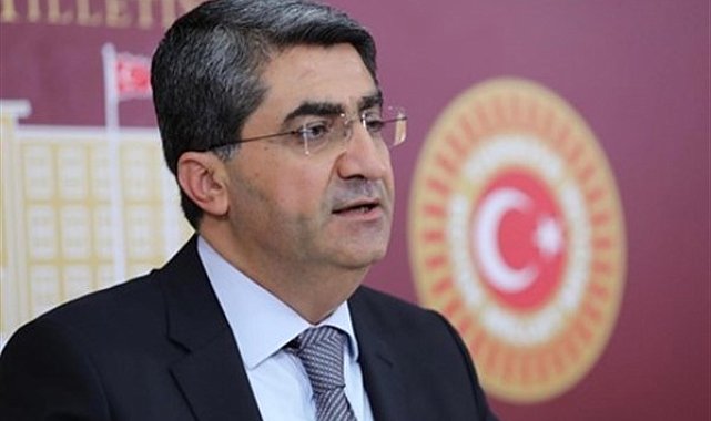Ekmen, Bakan Bak’a sordu: Mersin’in batı ilçeleri niçin yatırım programınızda yok?