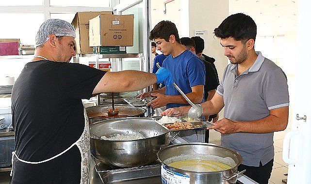 Elmalı'da üniversitelilerin ilk tercihi Büyükşehir Belediyesi yurdu