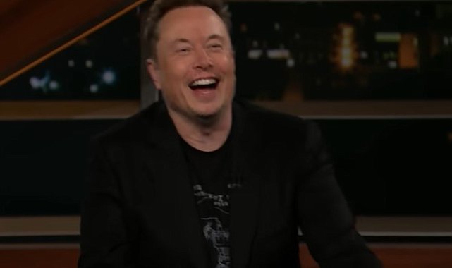 Elon Musk sürpriz şekilde Ukrayna lideri Zelensky ile telefonda görüştü