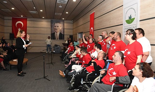 Engelli bireyler Atatürk’ü saygı ve özlemle andı