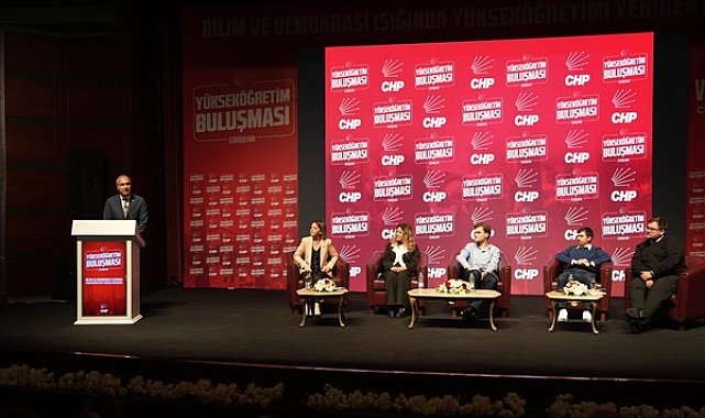 Eskişehir’de “Bilim ve Demokrasi Işığında Yükseköğretimi Yeniden Düşünmek” zirvesi yapıldı