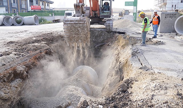 Etimesgut'a 9 kilometre yeni yağmur suyu hattı yapılıyor