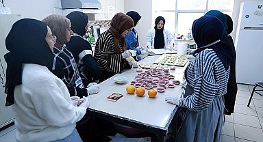 Geleceğin anneleri mutfakta becerilerini sergiledi