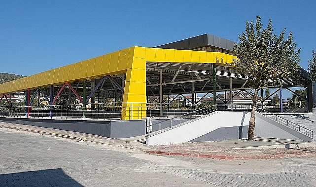 Göynük kapalı pazar yerine kavuşuyor