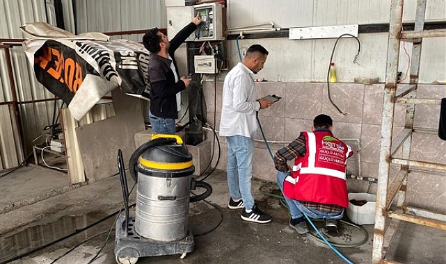 İskenderun'da kaçak çalışan işyerlerine baskın yapıldı