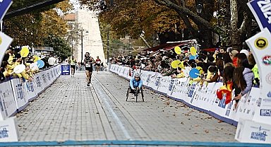 İstanbul Maratonu'na Bağcılarlı atletler damgasını vurdu