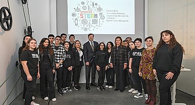 İstanbul Modern ve Oral-B iş birliğiyle Stüdyo STEAM'de 7.500'ü aşkın kişi sanat ve bilimle buluştu