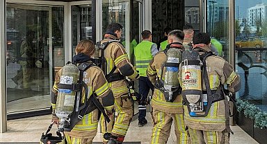 İzmir'in gökdelenler bölgesinde yangın tatbikatı