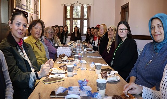 İzmit Çarşısı üreticisi kadınlar kahvaltıda buluştu