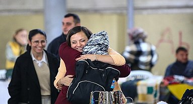 Karabağlar'da Kadının Eli Var