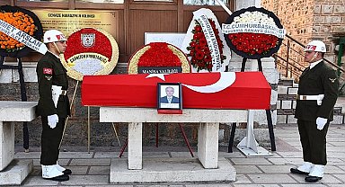 Kıbrıs Gazisi Piyade Binbaşı Süleyman Mesut Çelikbilek, Askeri Törenle Uğurlandı