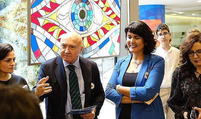 Koç Üniversitesi Hastanesi “Diyabet Arkadaşım mı? Benim Gözümden Bak!
