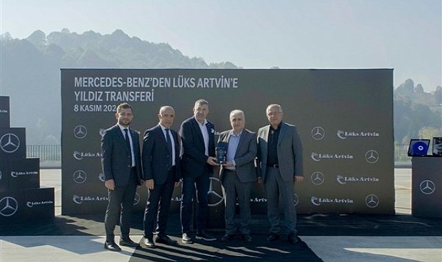 Mercedes-Benz Türk’ten Lüks Artvin Seyahat’e 5 adet Tourismo 16 RHD 2+1 otobüs teslimatı