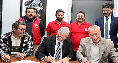 Mudanya Belediyesi'nde Sözleşme Sevinci