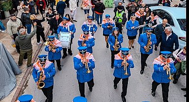 Seferihisar, 24. kez Mandalina Şenliği'nde binleri ağırladı. 
