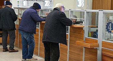 Selçuklu Belediyesi tarafından, vergi mükelleflerinin ödemelerini 08.00-17.00 saatleri arasında belediye veznelerinden veya e-belediyecilik uygulamaları üzerinden kolaylıkla yapabileceği hatırlatıldı
