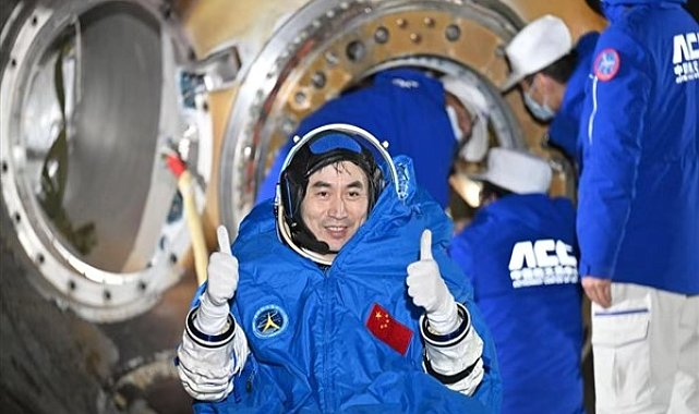 Shenzhou-18, Dünya'ya başarıyla indi