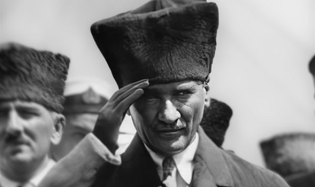 Siyasilerden 10 Kasım Atatürk'ü Anma Günü mesajı