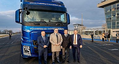 Slovakya'da Hidrojenli Kamyon Ford Trucks desteğiyle üretildi