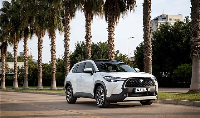 Toyota, Kasım ayında yeni otomobil almak isteyenlere fırsatlar sunuyor
