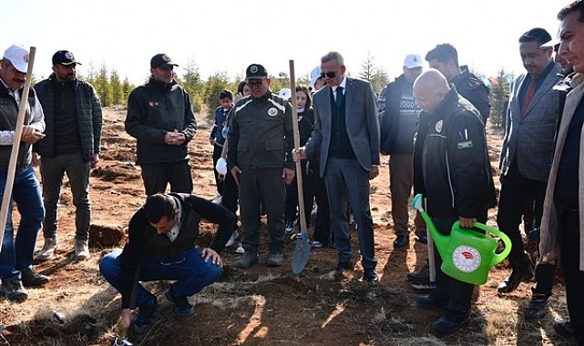 Vali Çiçekli: İlimiz genelinde dikilen 4 bin fidan geleceğe nefes oldu