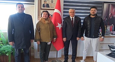 Yörük İl Hatunu'ndan Başkan Topaloğlu'na ziyaret 