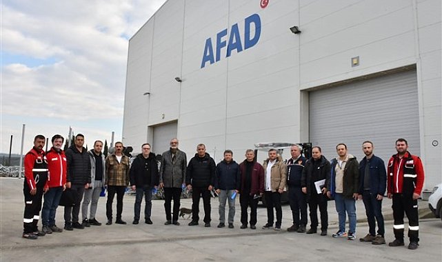 AFAD İl Müdürü Pıhtılı, AFAD'ın Bölgesel Lojistik Merkezi'ni inceledi