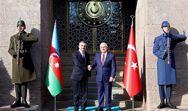 Bakan Güler, Azerbaycan Serhat Hizmetleri Komutanı Orgeneral Guliyev’i kabul etti