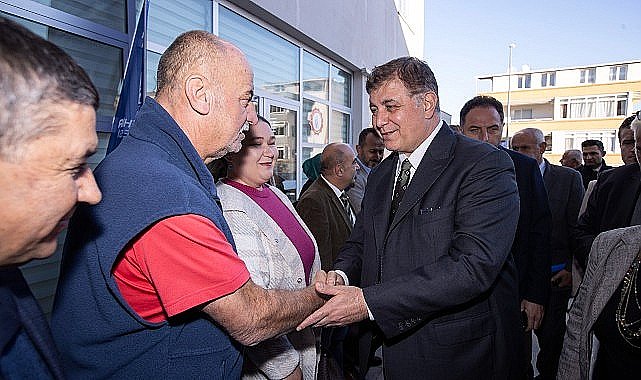 Başkan Tugay Aliağa'da muhtarlarla bir araya geldi “Yürekten sevgiyle, dürüst hizmet anlayışıyla yanınızdayız