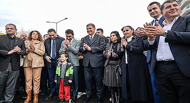 Başkan Tugay: Hiç kimse başını öne eğmesin, halkımızın yanında olacağız